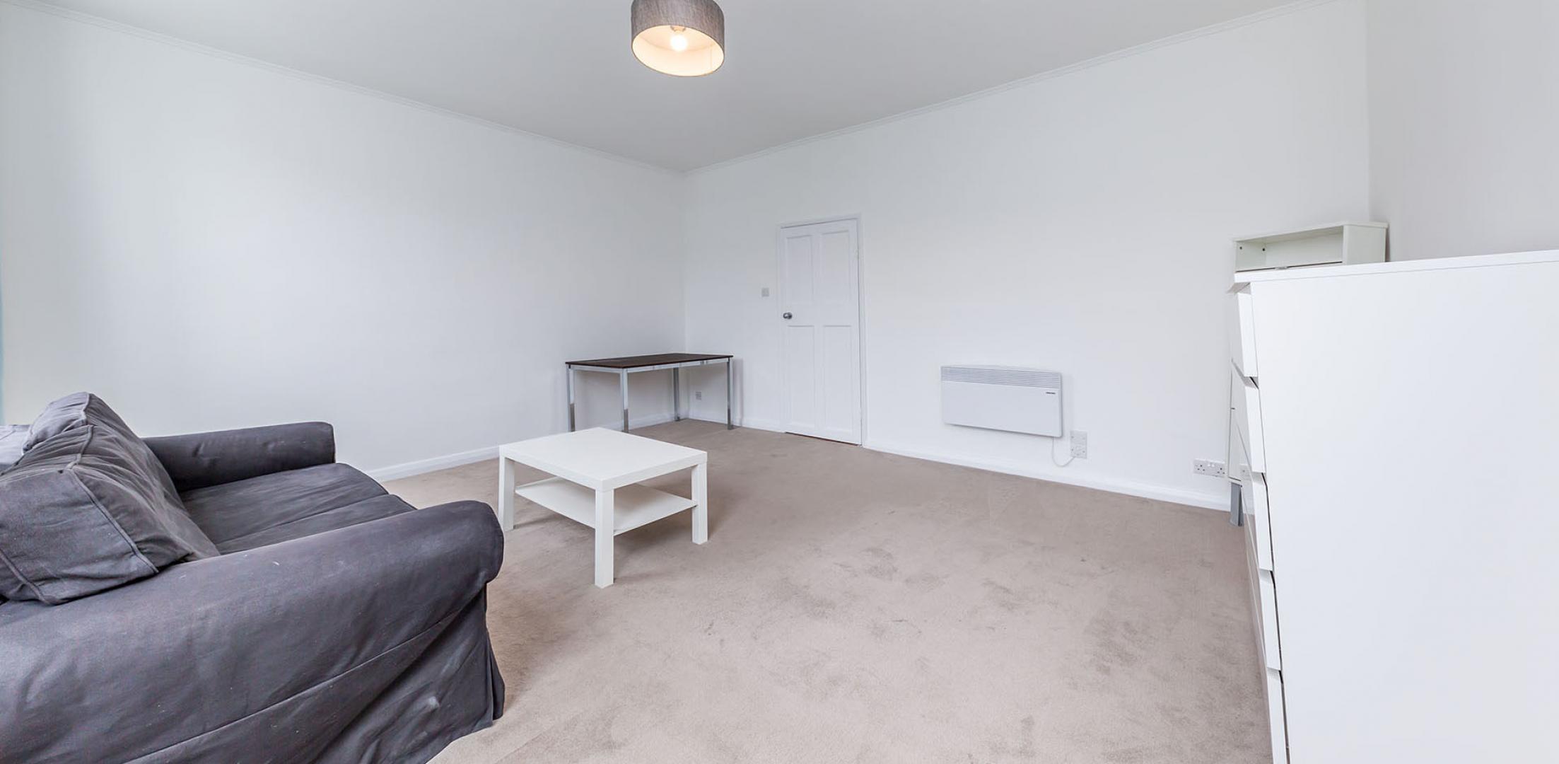 			2 Bedroom, 1 bath, 1 reception Flat			 Delancey Street, Regents Park / Camden